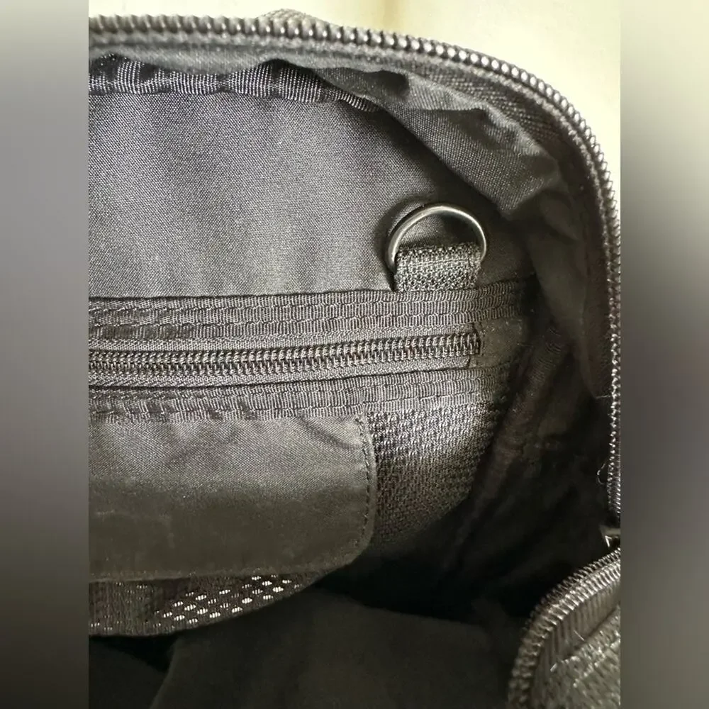 TUMI Black Crossbody Messenger Expandable Bag Purse Nylon With Leather Trim